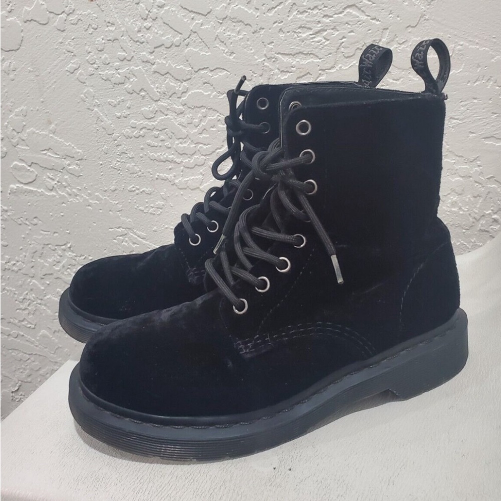 Black velvet Dr. martens